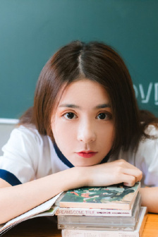 诗中飞舞